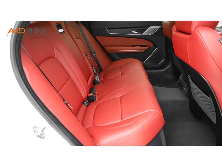 Фото 8 - Jaguar XF L