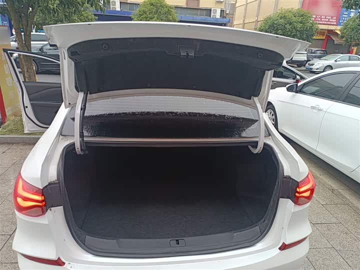 Фото 19 - Chevrolet Monza