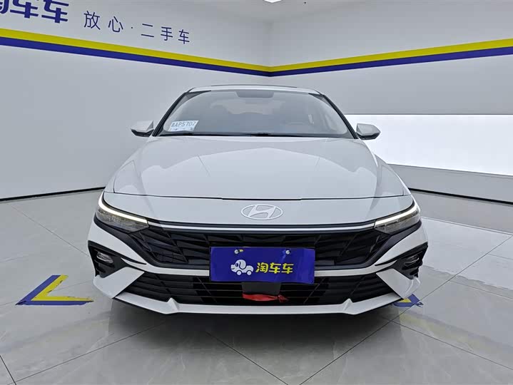 Фото 2 - Hyundai Elantra N line