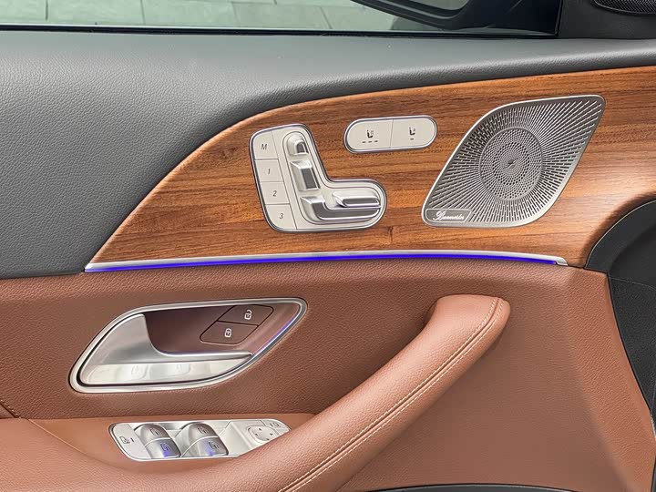 Фото 15 - Mercedes-Benz GLE-Class