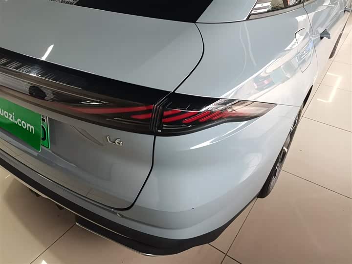 Фото 8 - Geely Galaxy L6