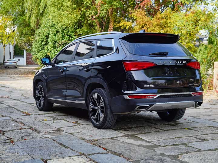 Фото 7 - Jetour X90