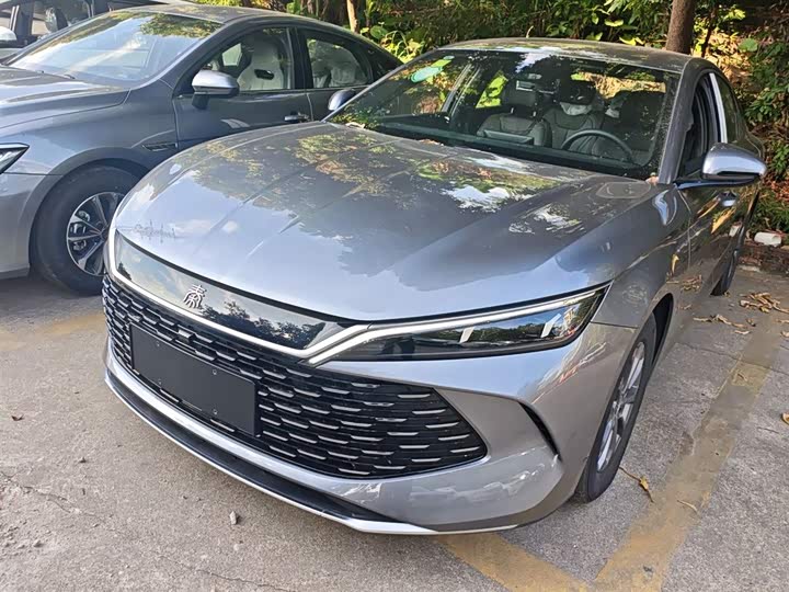 Фото 2 - BYD Qin L