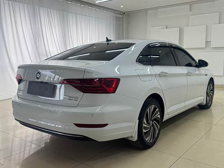 Фото 6 - Volkswagen Sagitar L