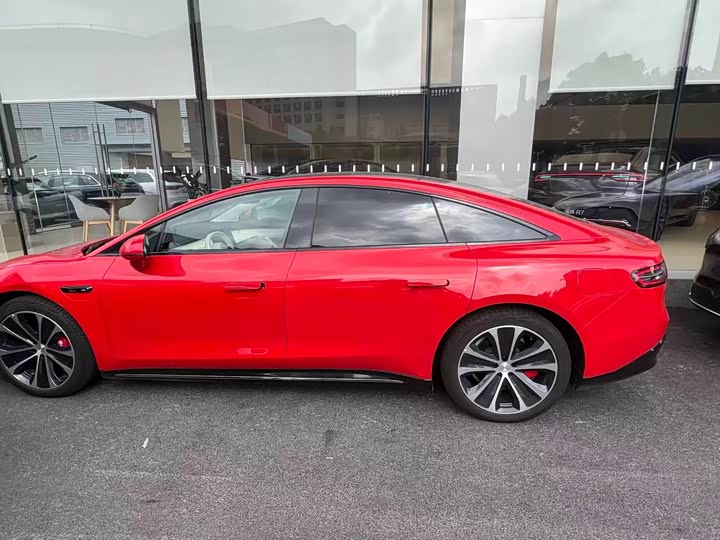 Фото 11 - Luxeed S7