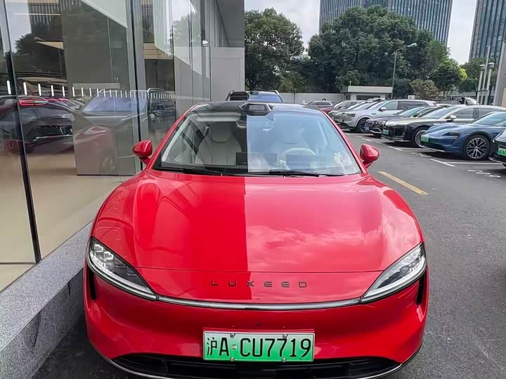 Фото 13 - Luxeed S7