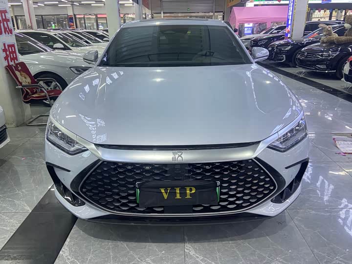 Фото 2 - BYD Han