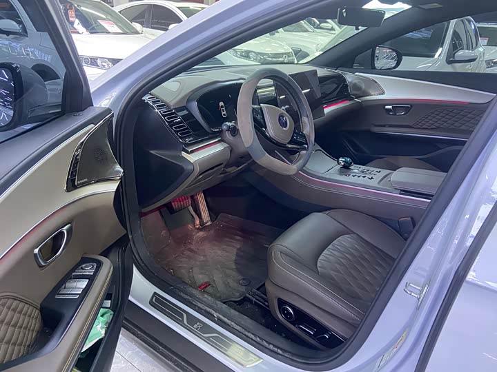 Фото 7 - BYD Han