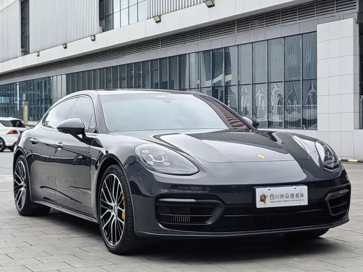 Фото 4 - Porsche Panamera