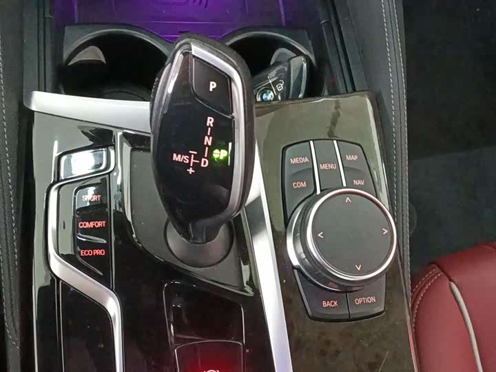 Фото 4 - BMW 5 Series