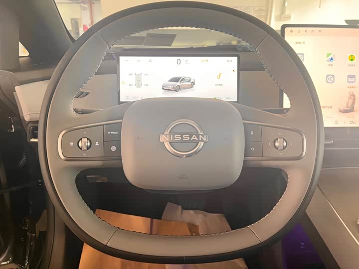 Фото 12 - Nissan N7