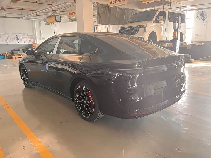 Фото 6 - Nissan N7