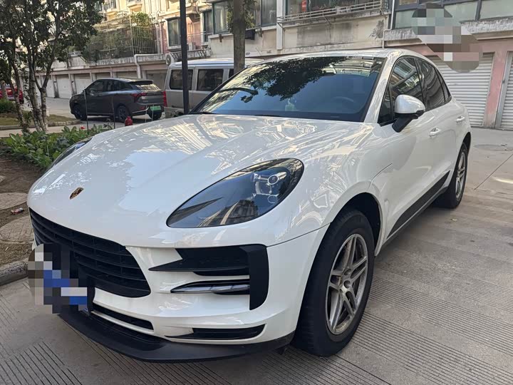 Фото 1 - Porsche Macan