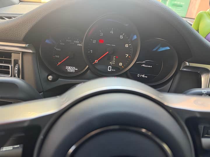 Фото 8 - Porsche Macan