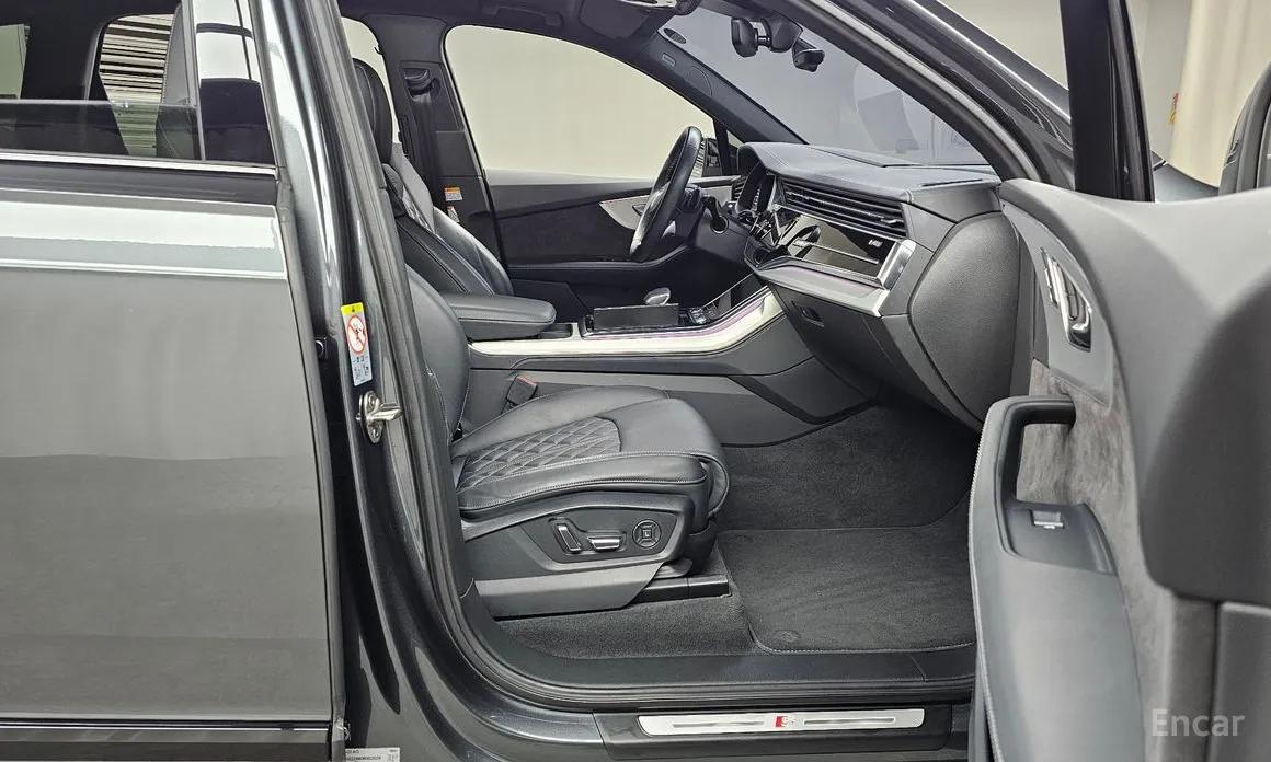 Фото 11 - Audi Q7