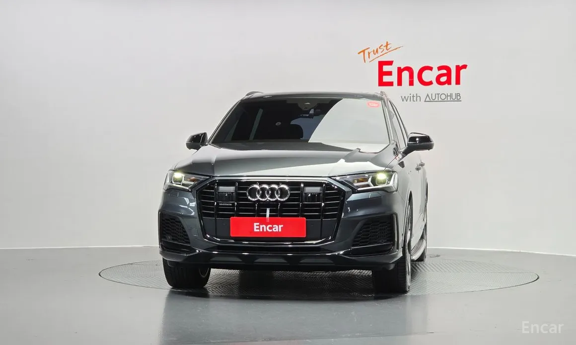 Фото 3 - Audi Q7