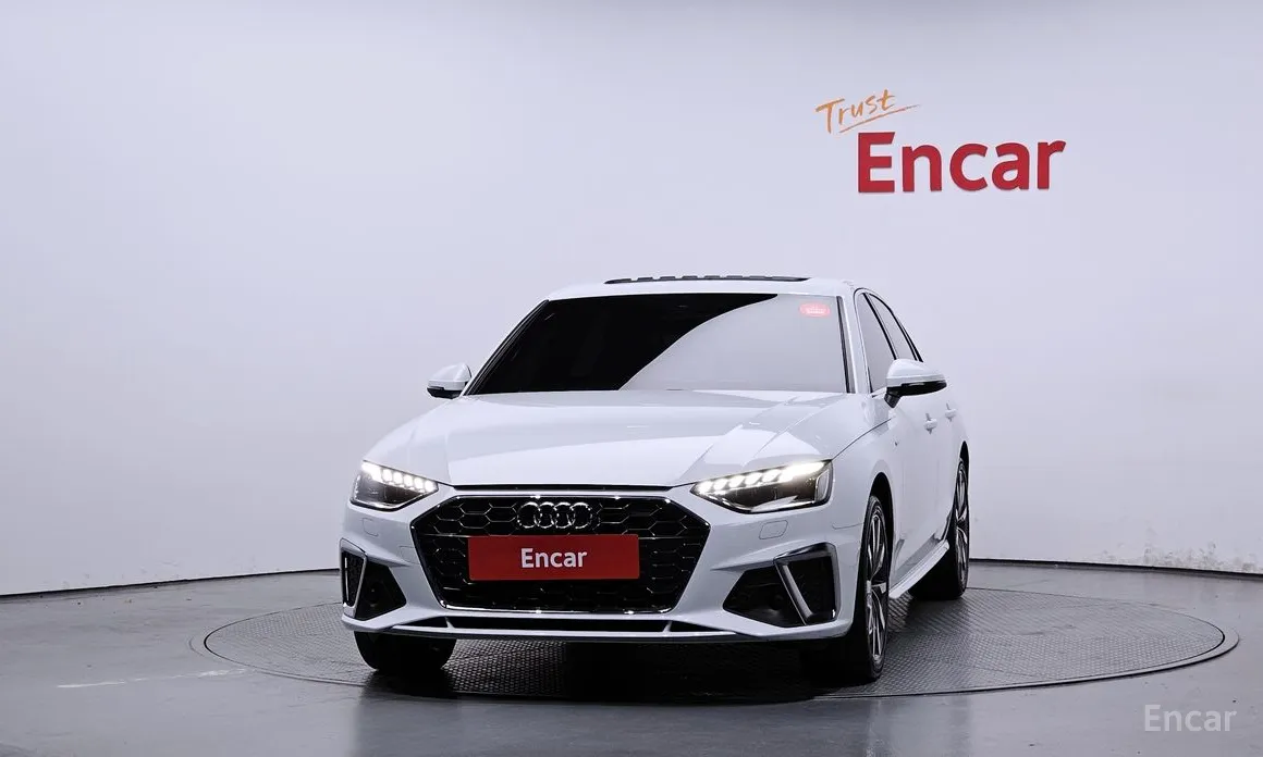 Фото 3 - Audi A4