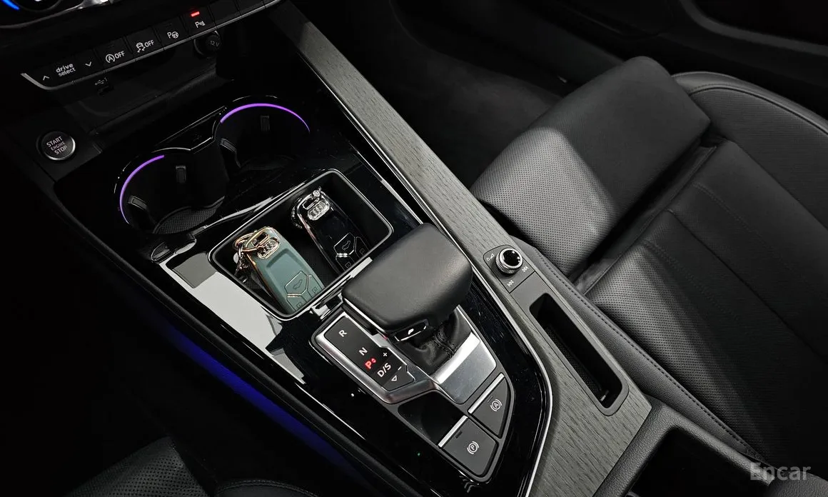 Фото 9 - Audi A4