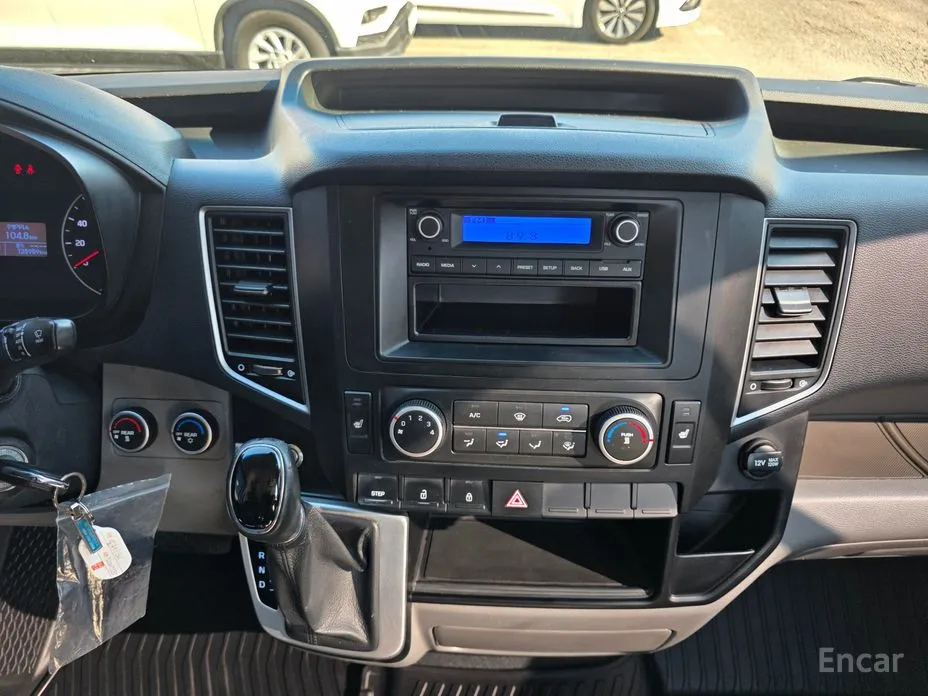 Фото 14 - Hyundai Solati