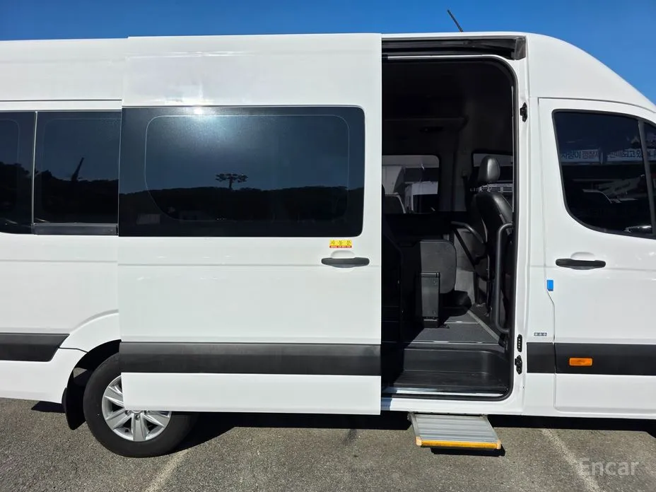 Фото 17 - Hyundai Solati