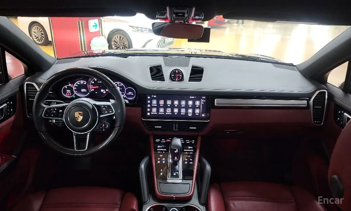 Фото 13 - Porsche Cayenne