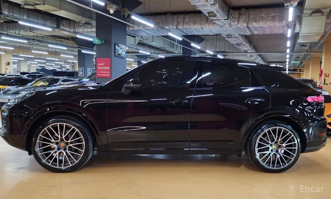 Фото 3 - Porsche Cayenne