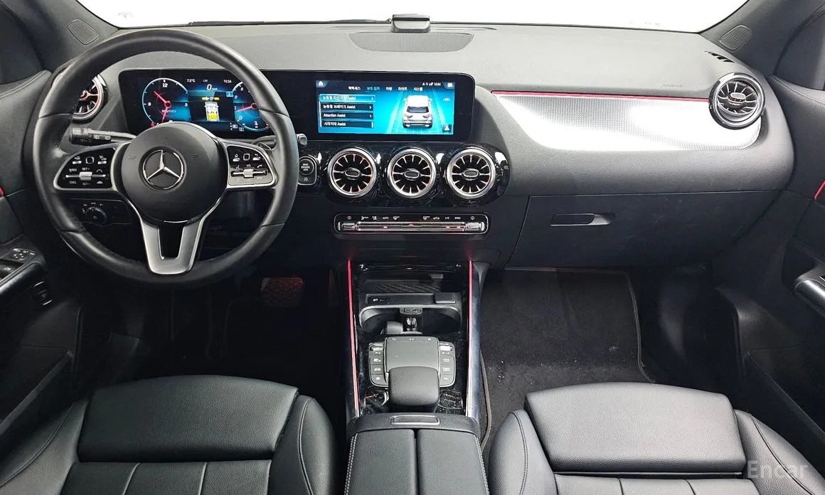 Фото 7 - Mercedes-Benz GLA-Class