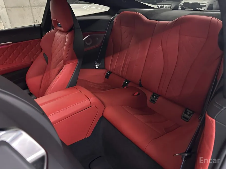 Фото 15 - BMW M8