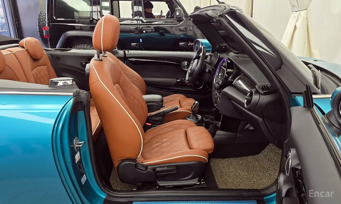 Фото 11 - Mini Cooper Convertible