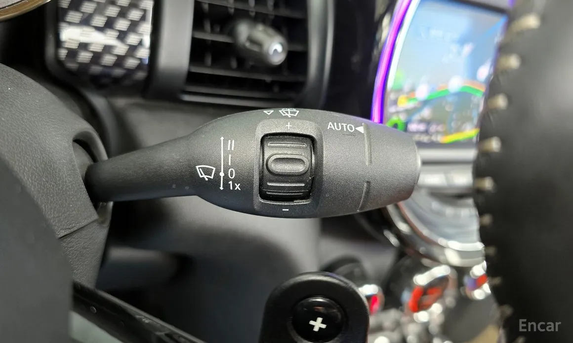 Фото 16 - Mini Cooper Convertible