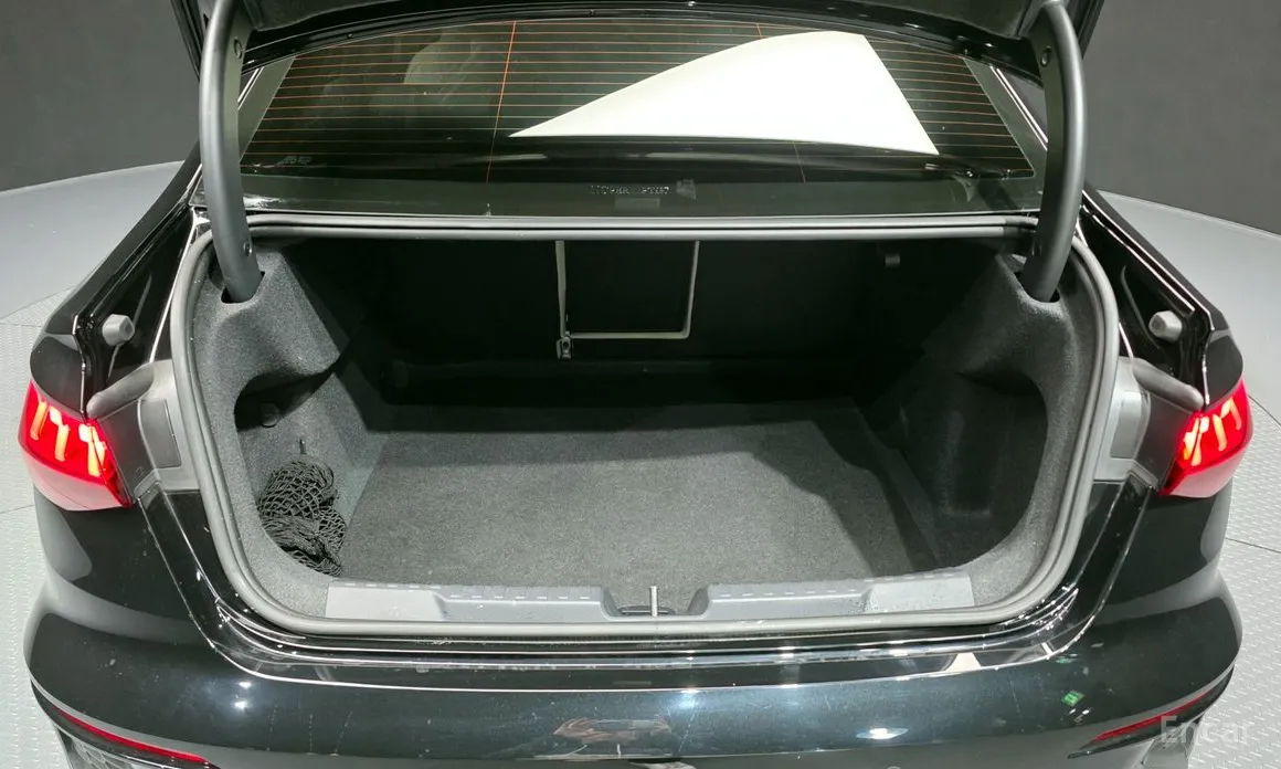 Фото 20 - Audi A3