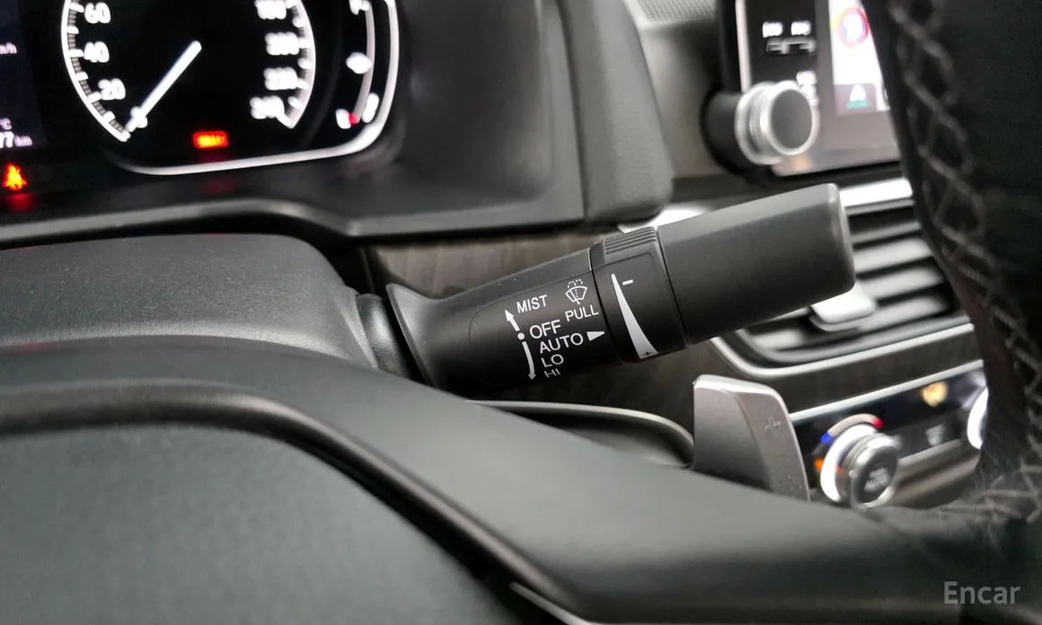 Фото 18 - Honda Accord