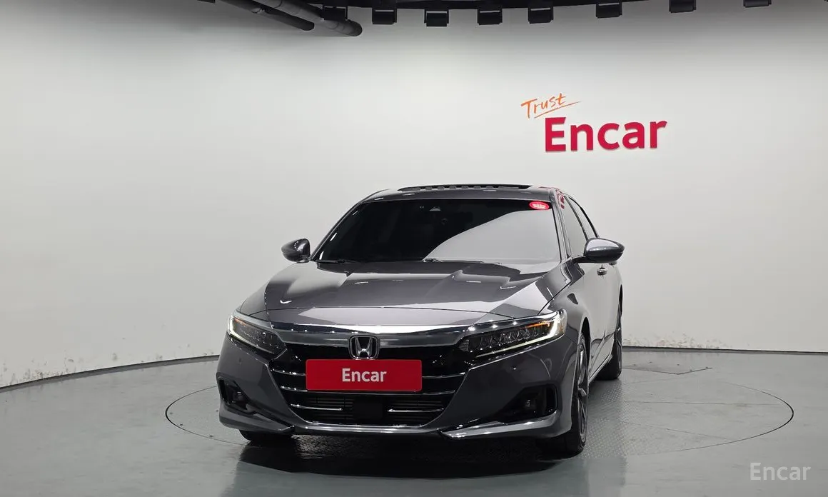 Фото 3 - Honda Accord