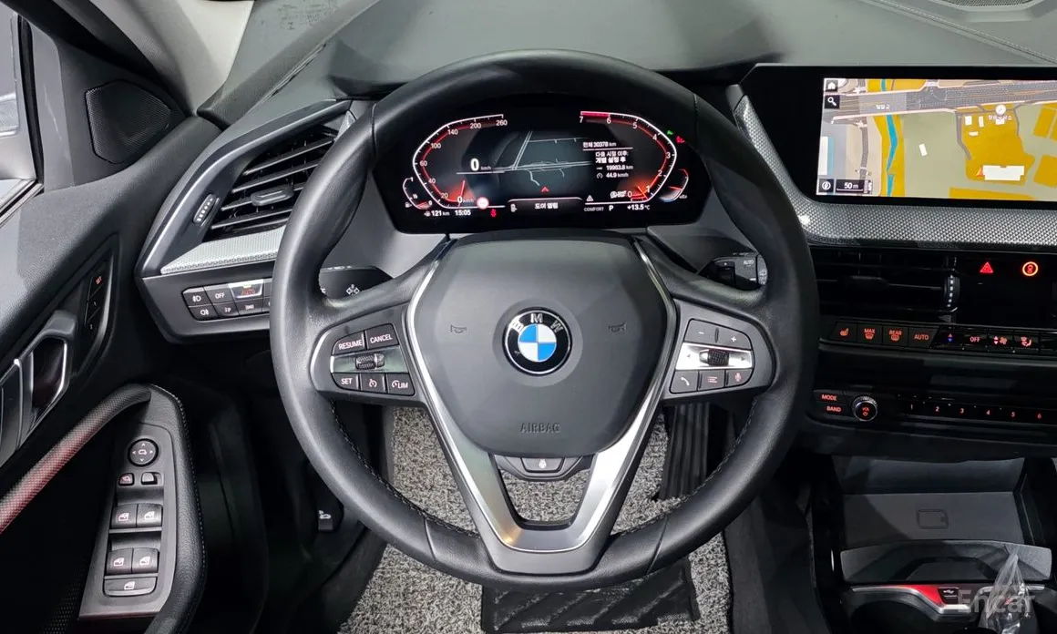 Фото 13 - BMW 1 Series