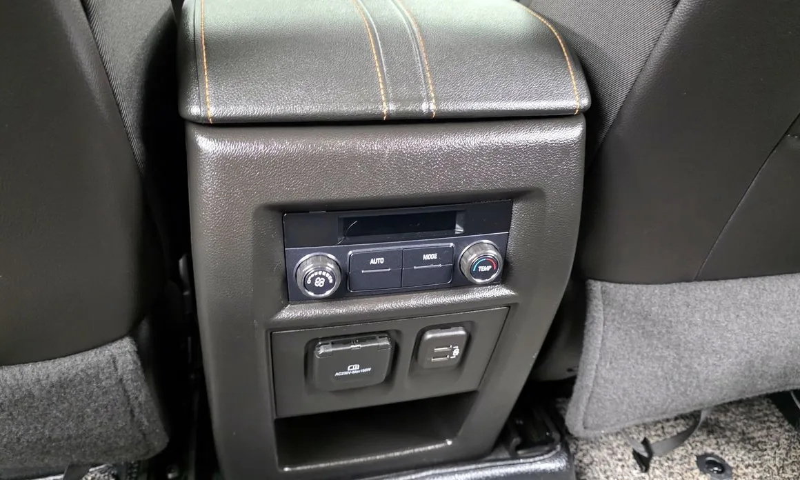 Фото 19 - Chevrolet Traverse