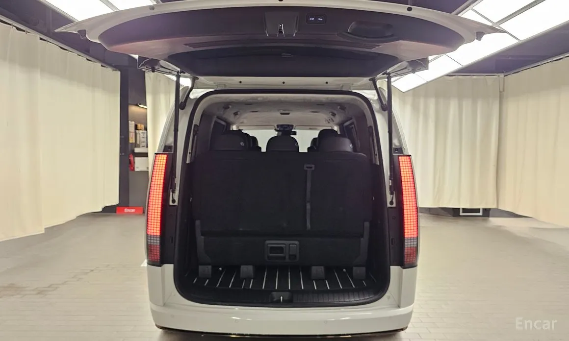 Фото 20 - Hyundai Staria