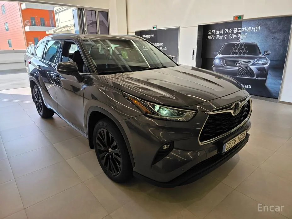 Фото 18 - Toyota Highlander