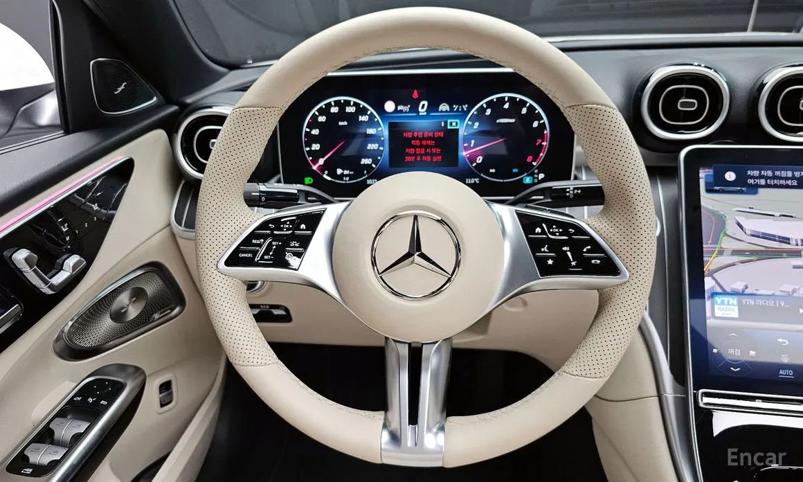 Фото 13 - Mercedes-Benz C-Class