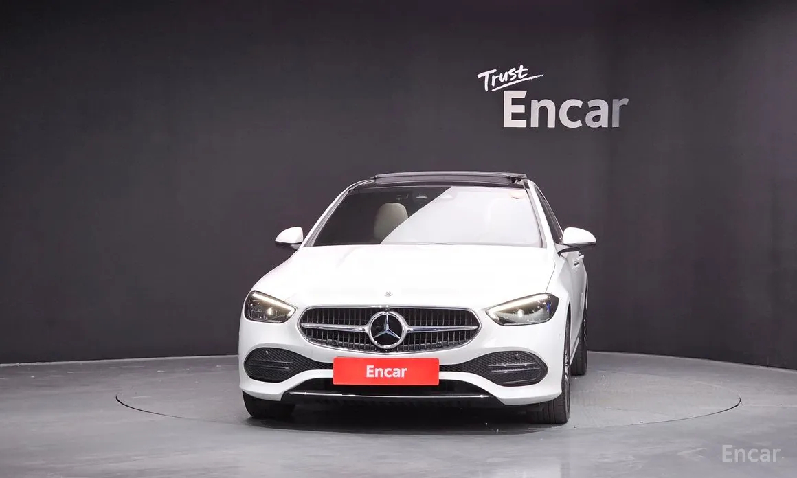 Фото 3 - Mercedes-Benz C-Class