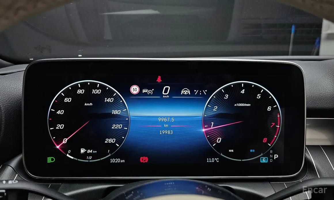 Фото 8 - Mercedes-Benz C-Class