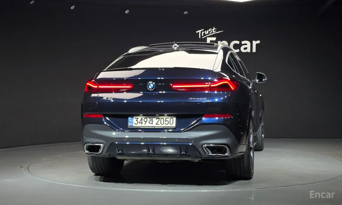 Photo 4 - BMW X6