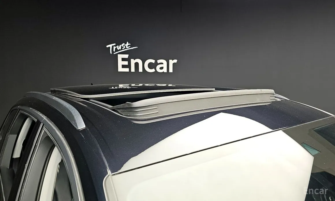 Фото 20 - Audi Q7