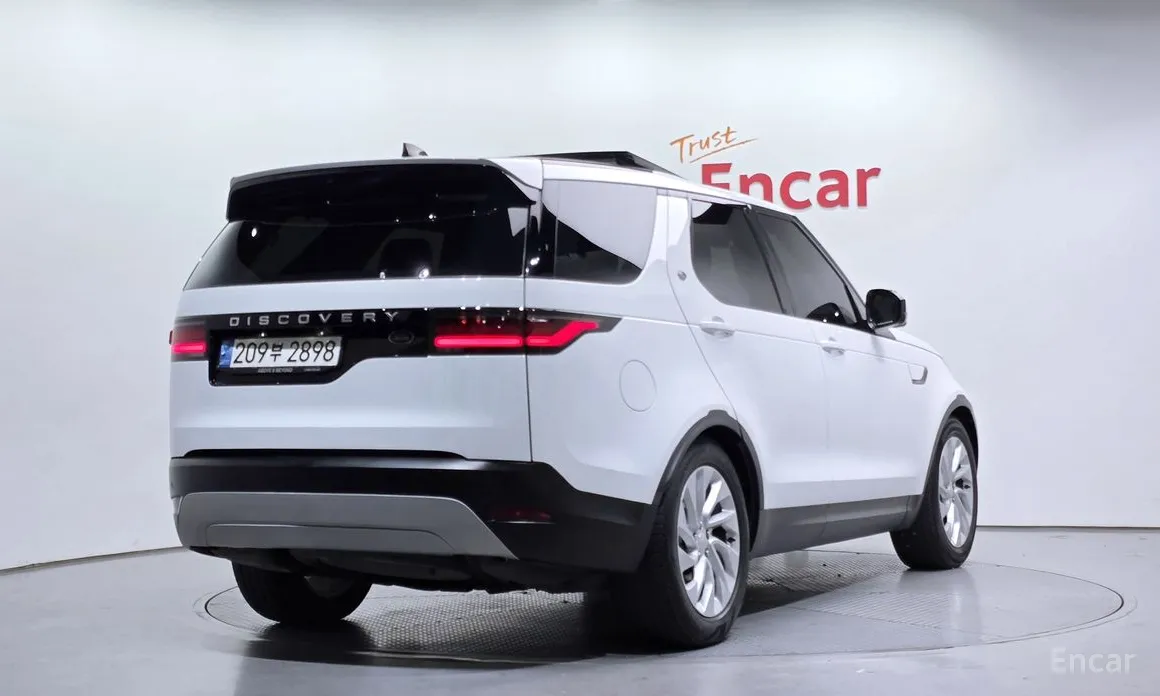 Фото 2 - Land Rover Discovery