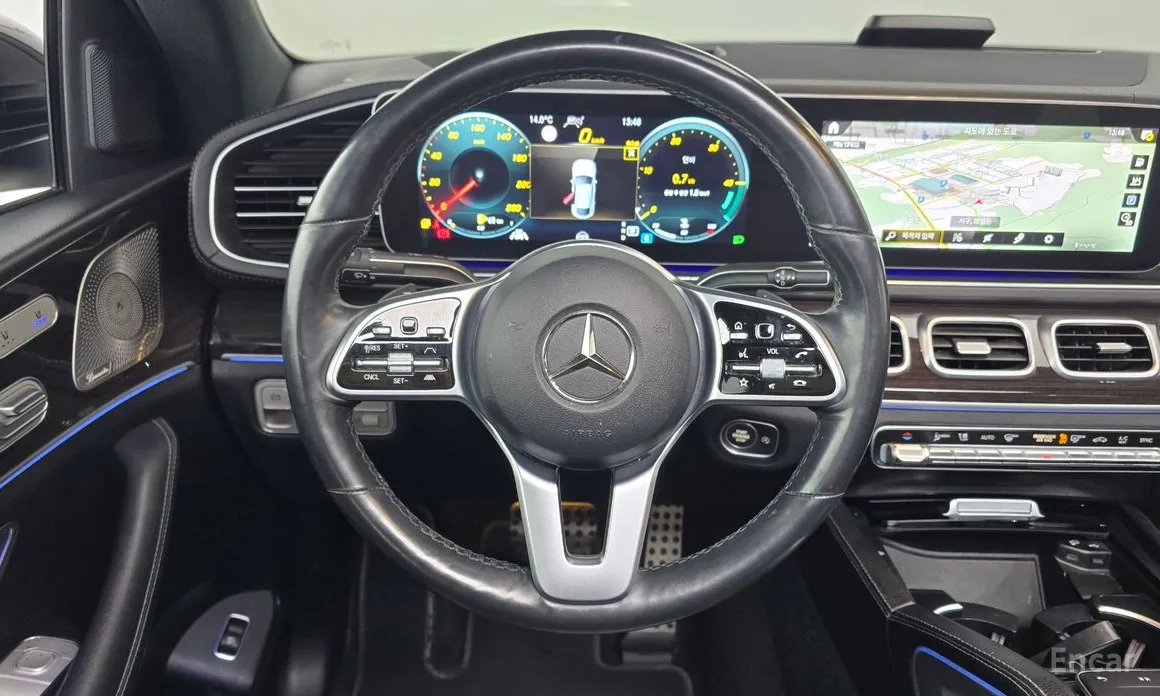 Фото 13 - Mercedes-Benz GLE-Class