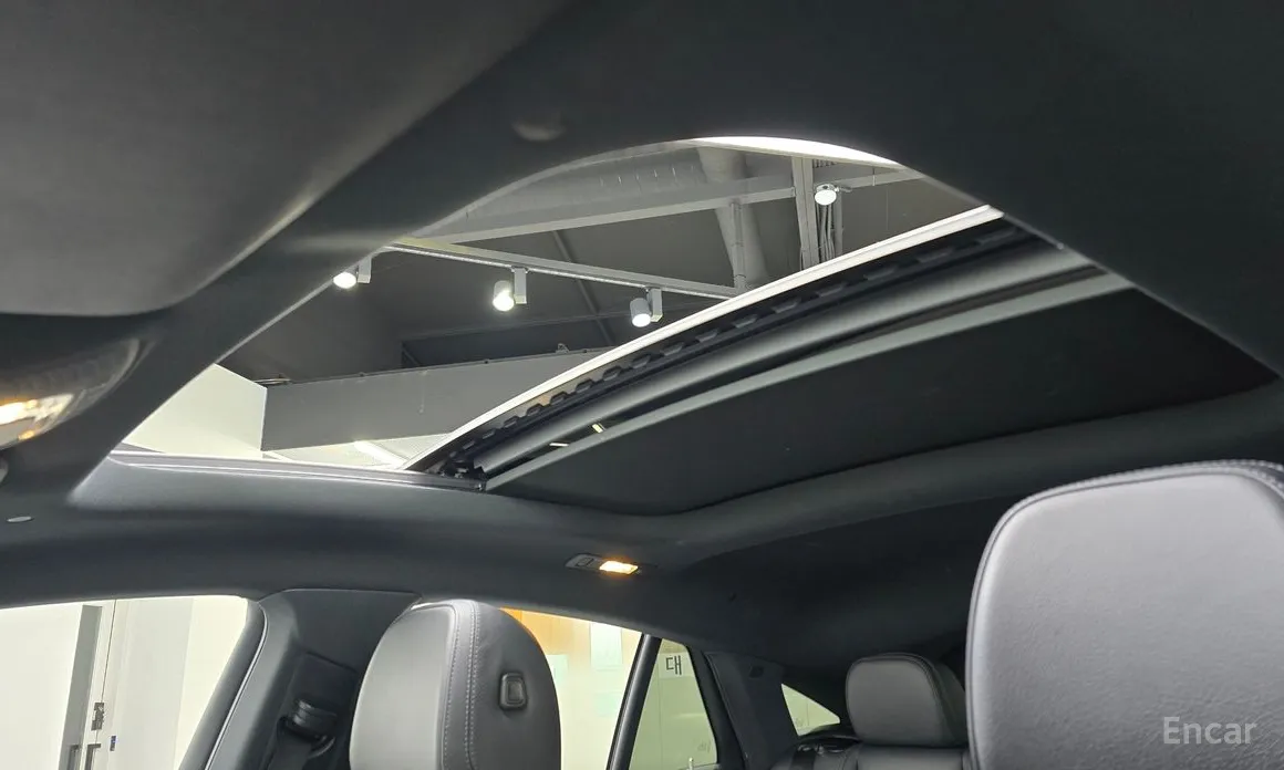 Фото 19 - Mercedes-Benz GLE-Class