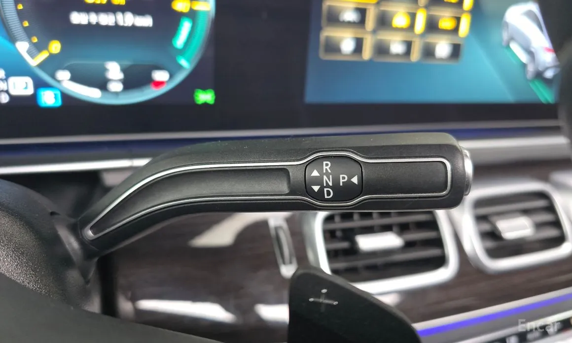 Фото 9 - Mercedes-Benz GLE-Class