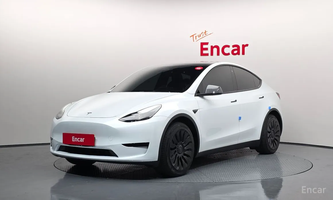 Photo 1 - Tesla Model Y