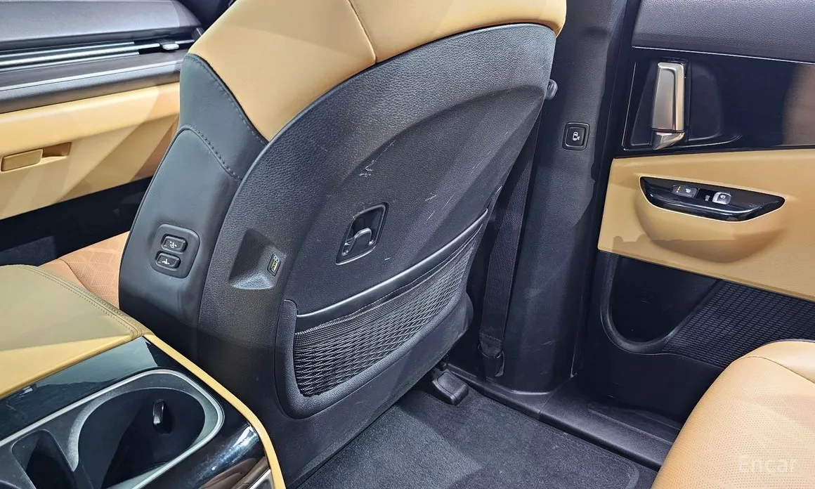 Фото 19 - Kia Carnival