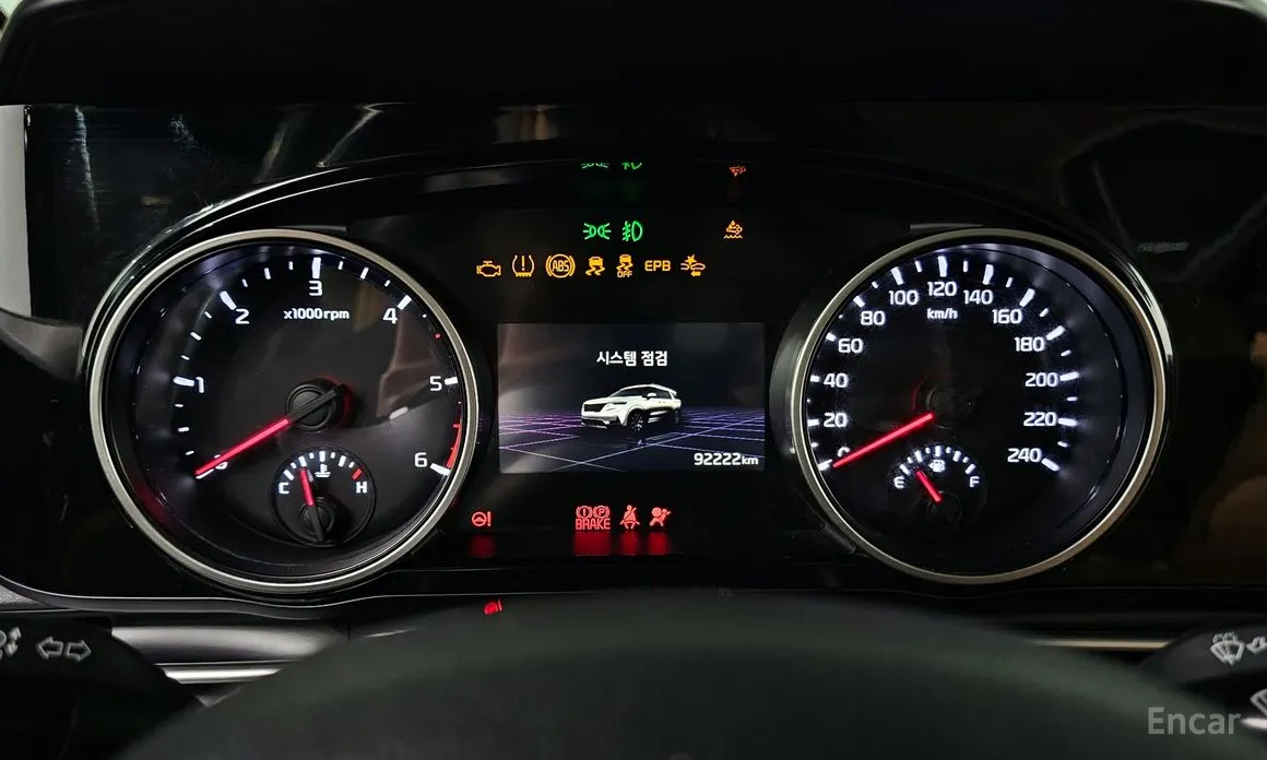 Фото 8 - Kia Carnival