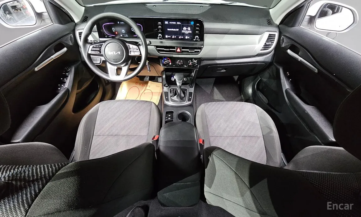 Фото 7 - Kia Seltos